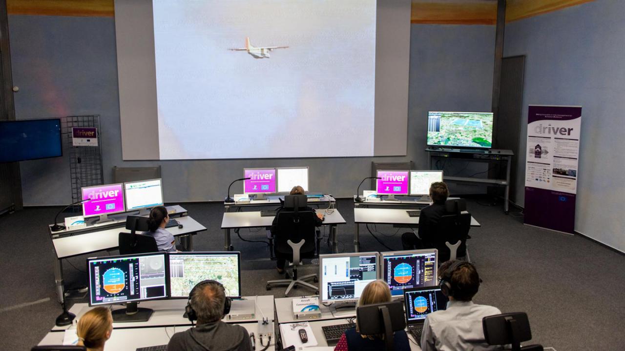 During a campaign as part of the EU’s ‘Driving Innovations in Crisis Management for European Resilience’ (DRIVER) project, a crisis management centre was established in the Air Traffic Validation Center – U-FLY – operated by the German Aerospace Center (DLR).